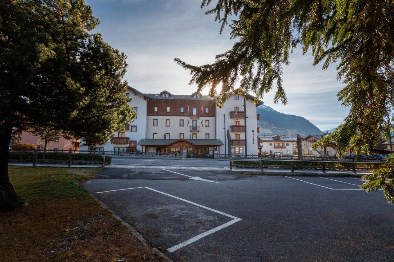 Hotel Villa Rina Bormio Eksteriør bilde
