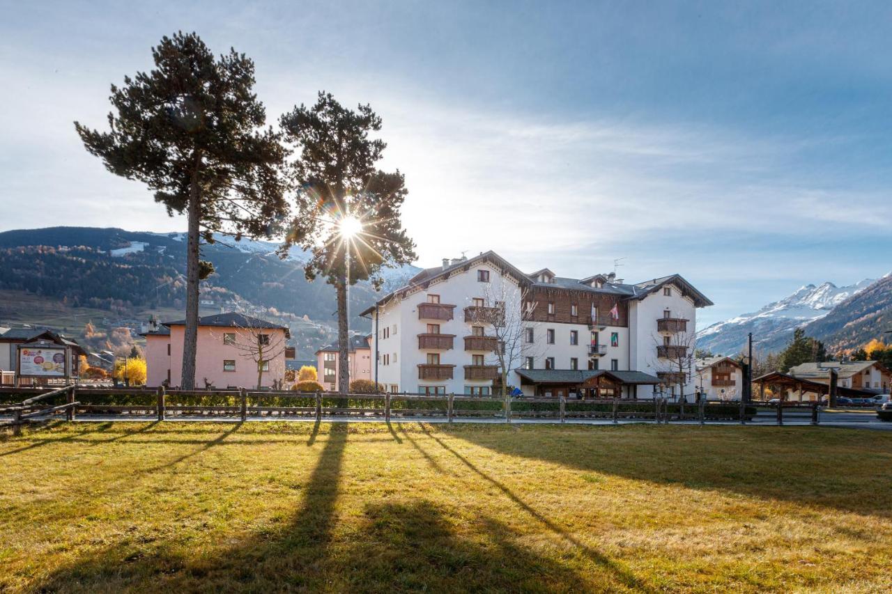 Hotel Villa Rina Bormio Eksteriør bilde