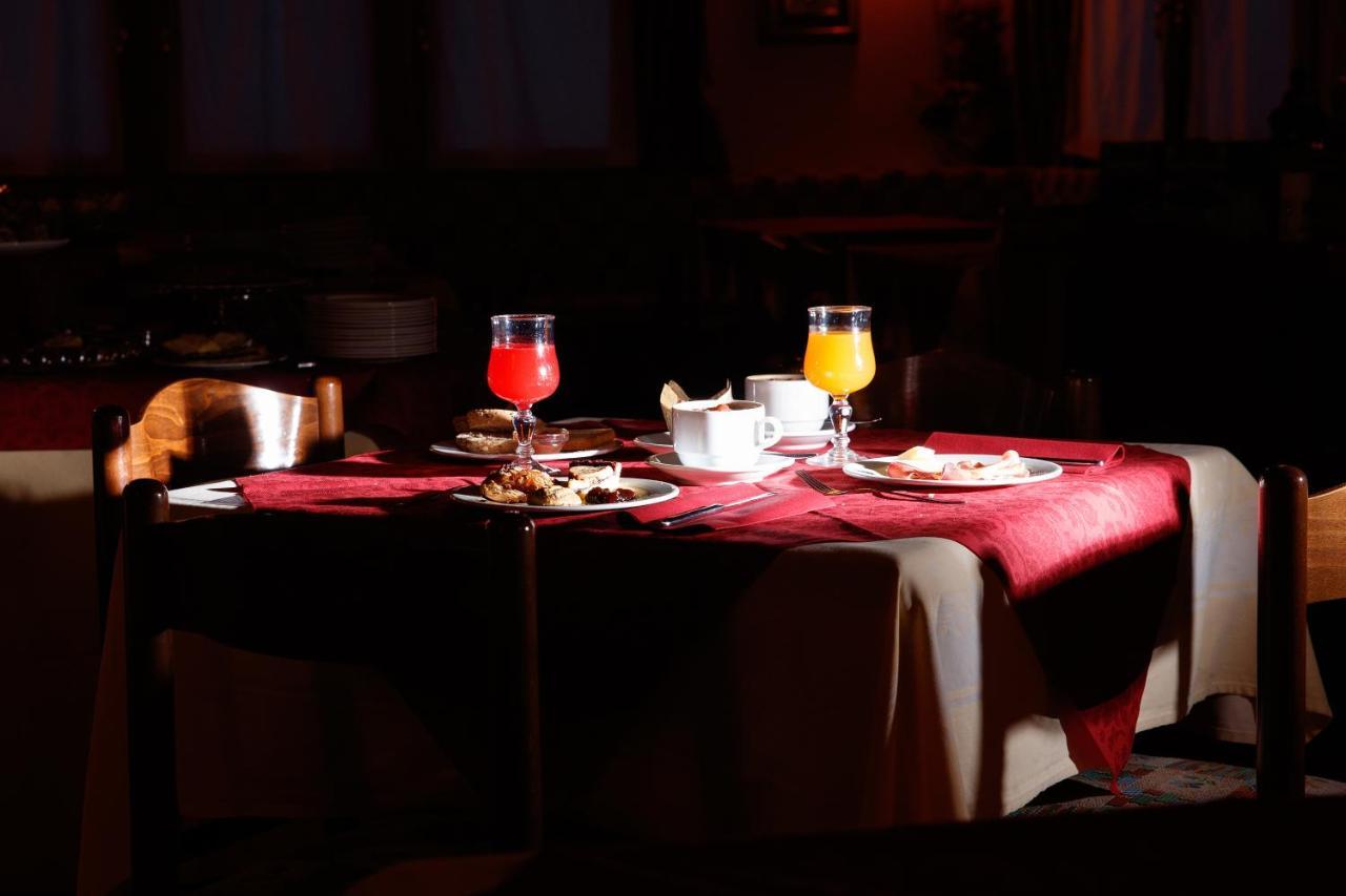 Hotel Villa Rina Bormio Eksteriør bilde